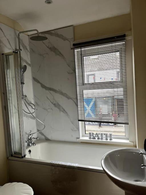 House In Drymen Village With Free Local Health Club Access Glasgow Zewnętrze zdjęcie